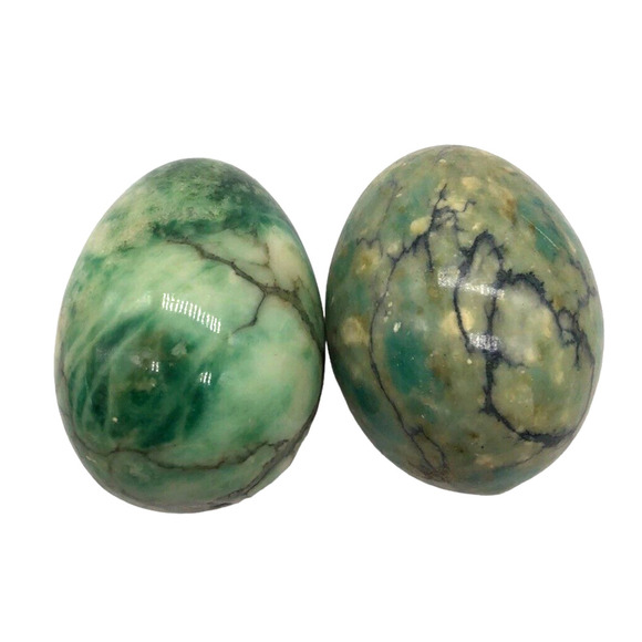 Green Alabaster Eggs Set Lot 2 Italian? Gorgeous Pair w/ Beautiful Veins Carved - Picture 1 of 11